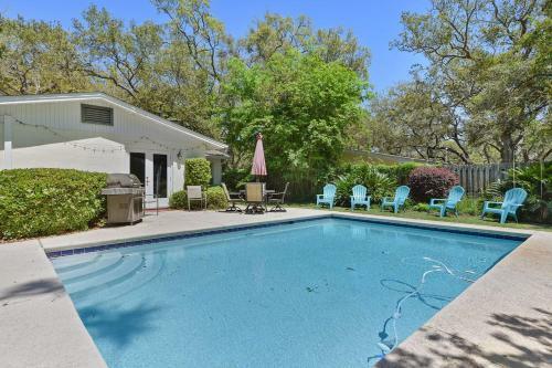 Beach Love And Happiness By Jekyll Realty