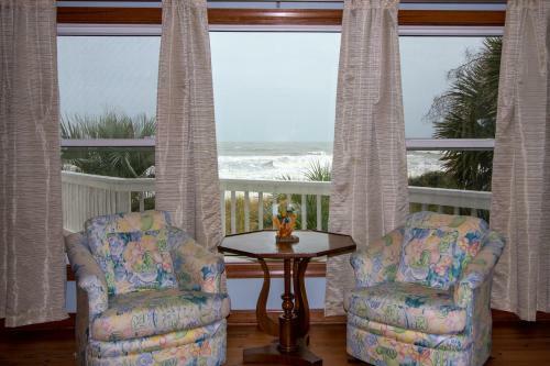 452 Tarpon Blvd-sandy Toes