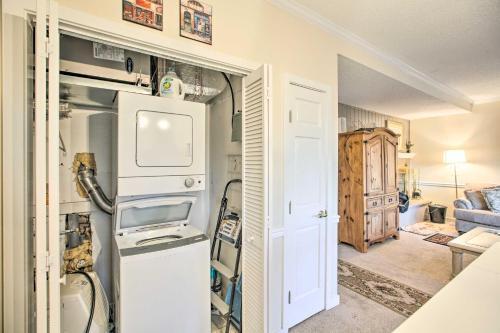 Cozy Wintergreen Resort Condo With Ski Access!