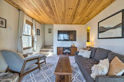 Cozy Home Resort Access And Fire Pit!