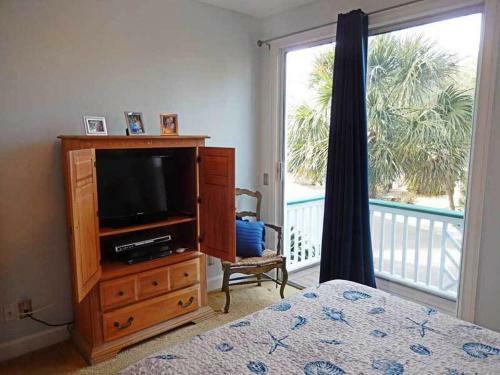 24 Sea Mist - Three Bedroom House