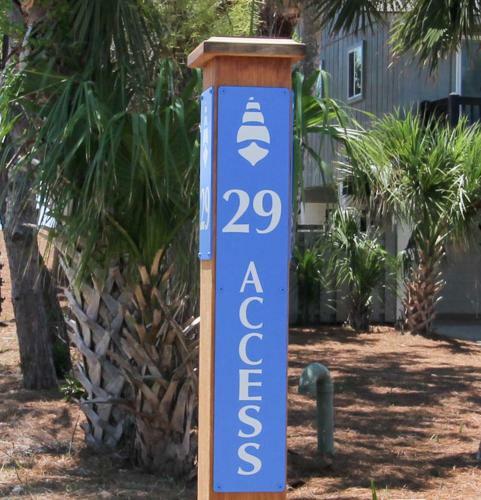 475 Tarpon Boulevard - Four Bedroom House