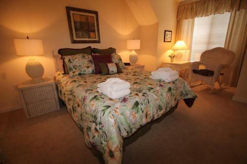 643 New Haven - Three Bedroom Villa