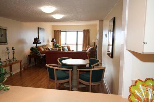 643 New Haven - Three Bedroom Villa