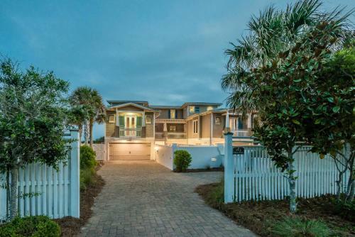 Pelican Paradise Unit B 179 Pelican Circle