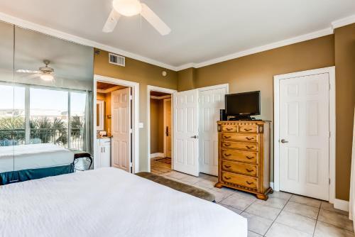 High Pointe Condos
