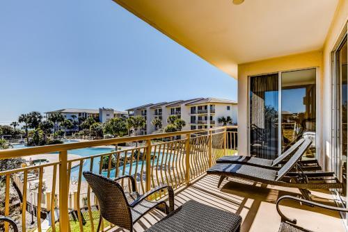 High Pointe Condos