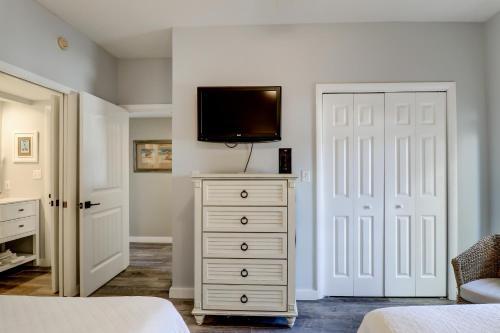 High Pointe Condos