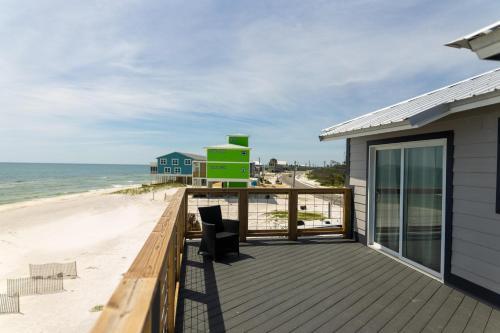 Sippin' By The Sea By Pristine Properties