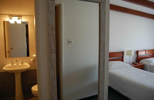 Mercedes Rambla Hotel