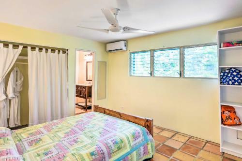 Bright St Thomas Getaway With Pool, 3mi To Magens Bay