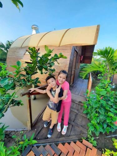 Hong Thai River Side Homestay