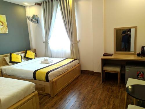 Ho�ng Gia Hotel C�n ??o