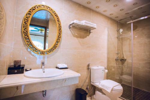 Th�i H� Luxury Hotel