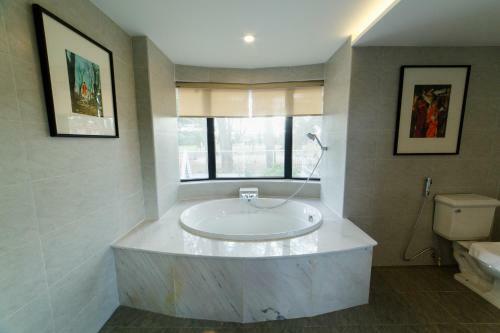 Hotel Lamarque Dalat Villa