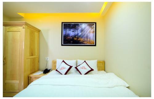 Hotel Kh�ch S?n Li�n S?n - ?� L?t