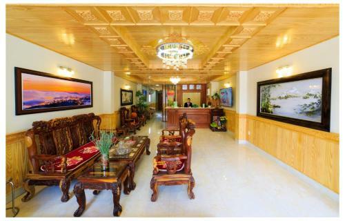 Hotel Kh�ch S?n Li�n S?n - ?� L?t