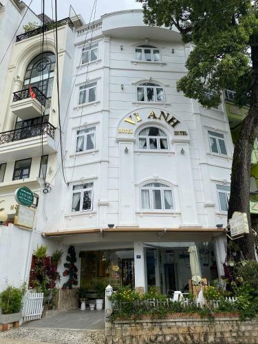 VI Anh Hotel