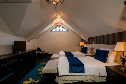 Emblemsea Furama Da Nang Beach Villa