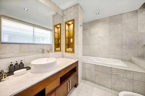 Abogo Resort Villas Ocean Da Nang