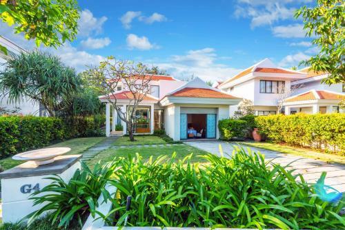 Danatrip Ocean View Villas Resort