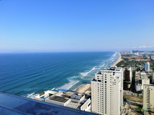 Apartment Luxury Near Beach