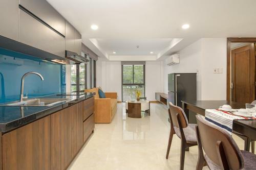Ch Hotel & Apartment