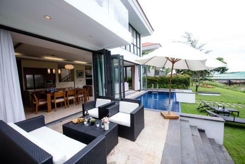 Lam Ocean View Villa Da Nang