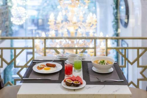 Bella Merry Hotel And Apartment