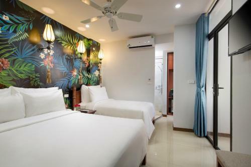 Ancient Lane Hotel