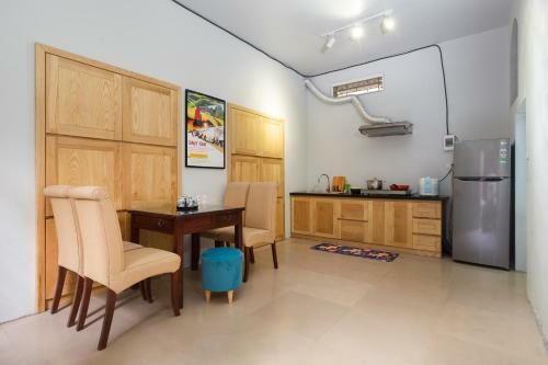 Hanoi Hola House