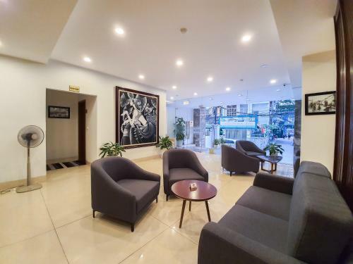 Hotel Reiwa Inn Apartment
