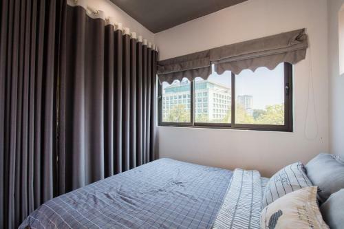 Hostal 6 Le Thanh Tong Building
