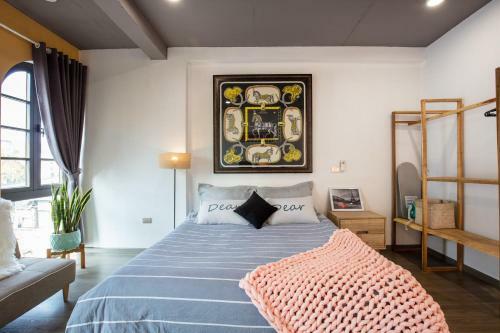 Hostal 6 Le Thanh Tong Building