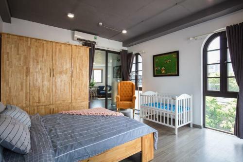 Hostal 6 Le Thanh Tong Building