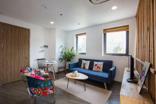 Hostal 6 Le Thanh Tong Building