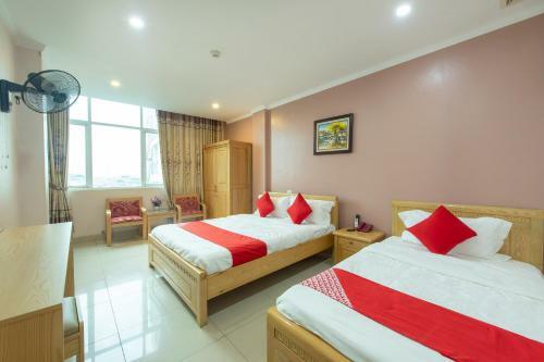 Oyo 417 Truong Son Hotel