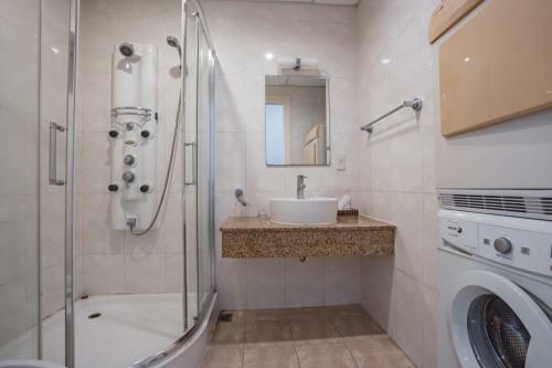 Coco Flower Village Serviced Apartment