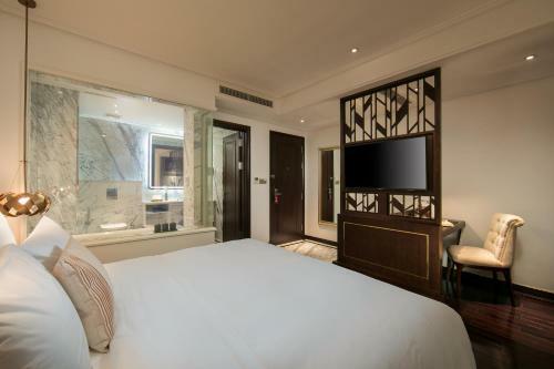 Anatole Hotel Hanoi