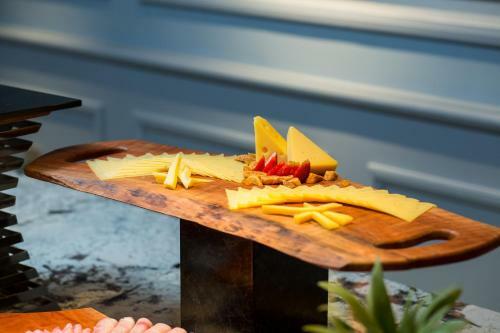 Anatole Hotel Hanoi