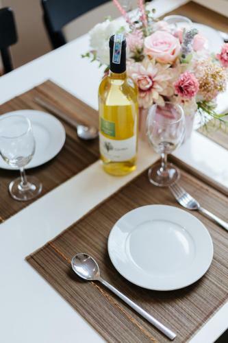 Hb Service Apartment