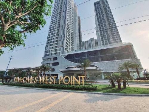 Bayhomes West Point Serviced Apartment
