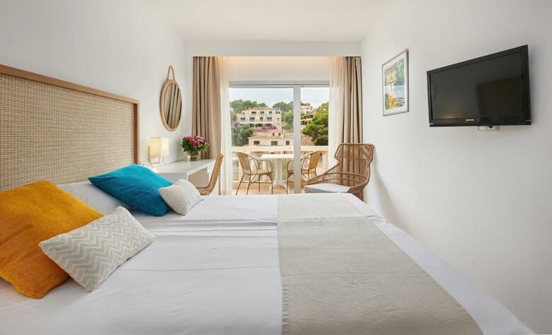 Hotel Apartamentos Cala Santanyi