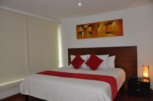 Apartasuites Plaza Modelia