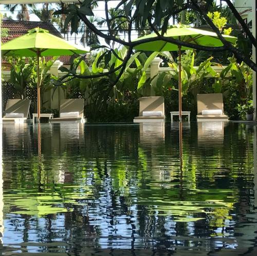 Roxana River Villa