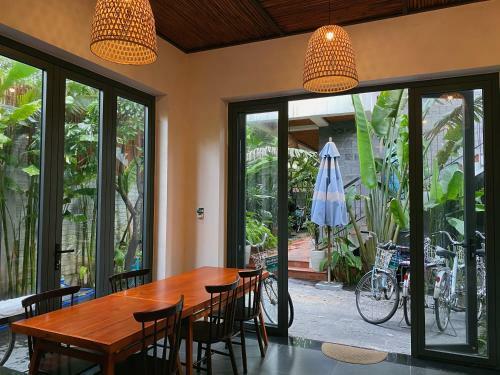Tropical Home Villa