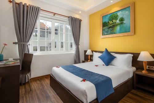 Triple Riverside Villa Hotel Hoian