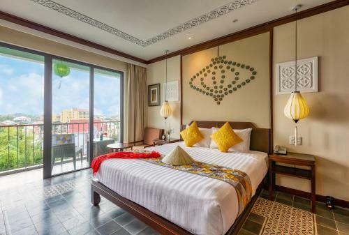Cozy Savvy Boutique Hotel Hoi An