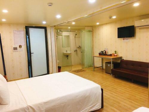 Hotel Babylon Ha Long