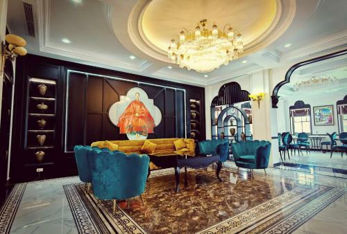 Dragon Hotel